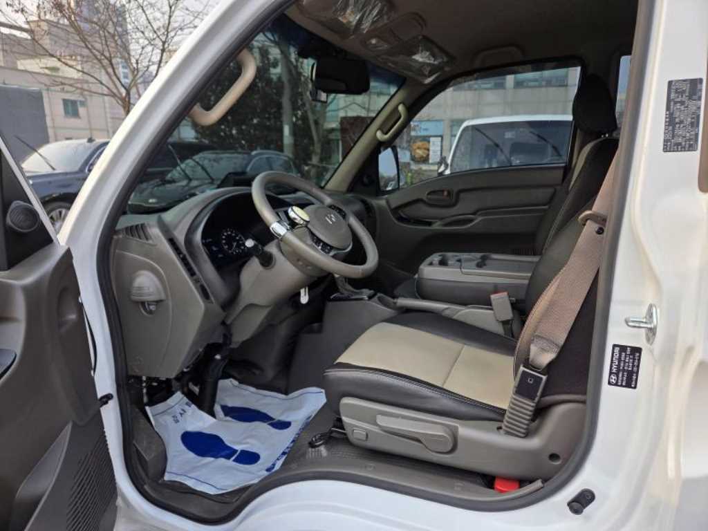 Hyundai Porter Super Cab/ Long Wheelbase Smart 8