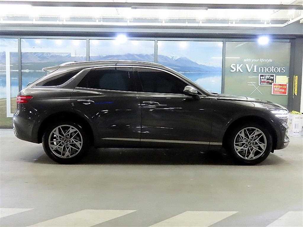 Genesis GV70 2.5T Gasoline 2WD Base Type 4