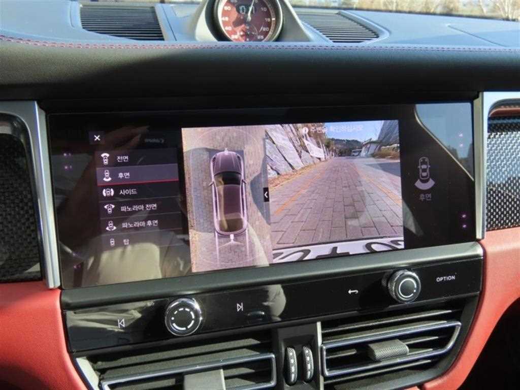 Porsche Macan Gasoline 2.9 GTS 9