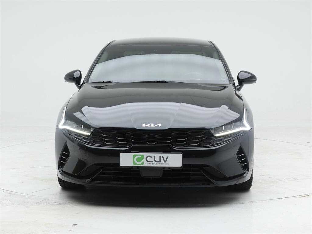 Kia K5 2.0 Signature 3