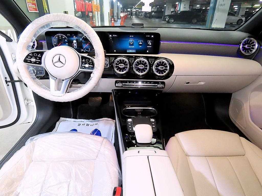 Mercedes-Benz A-Class A220 Sedan