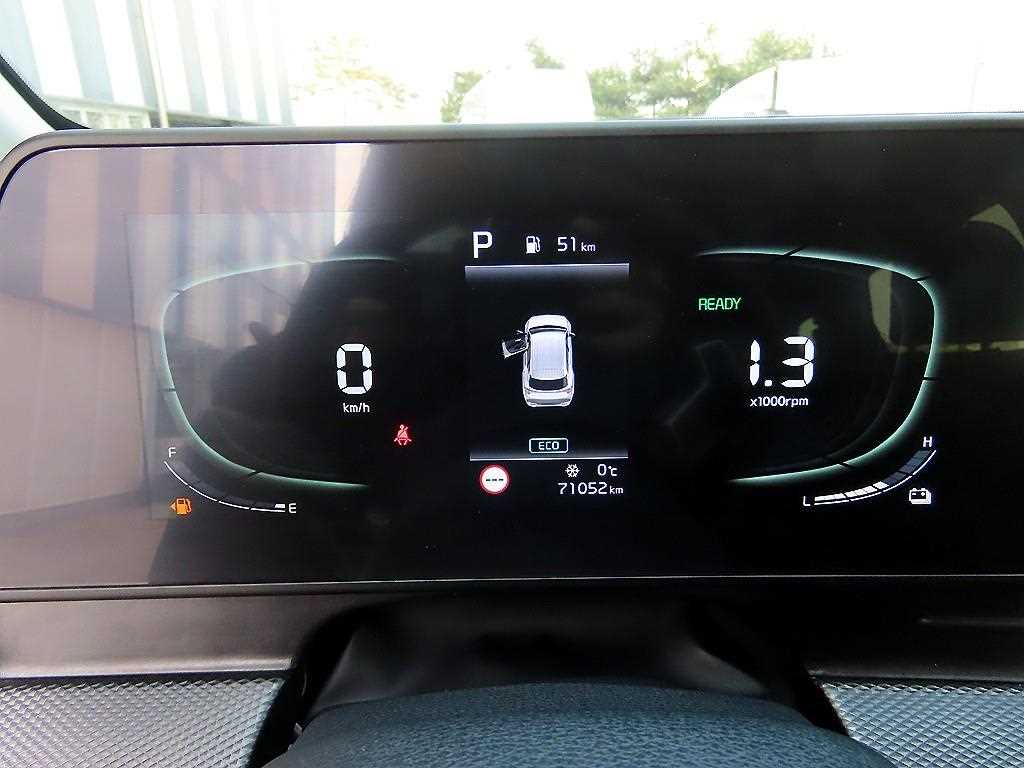 Kia Sportage 1.6 Turbo HEV 4WD Prestige 10