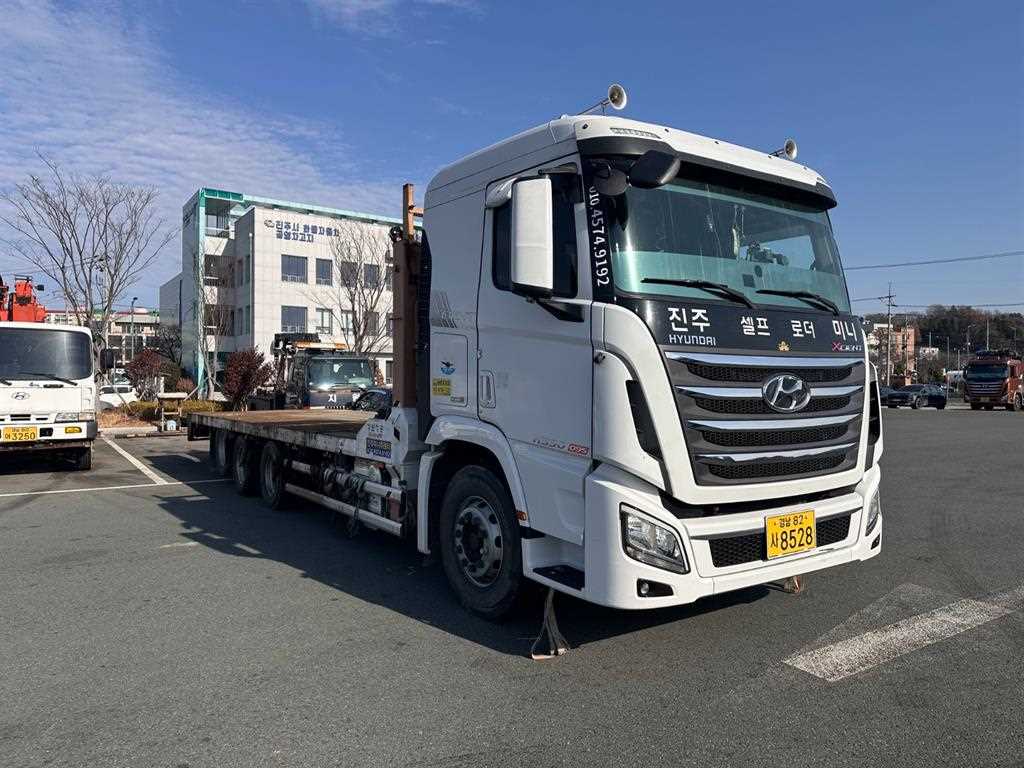 현대 셀프로더 엑시언트 11톤 - 중고 트럭 매물 이미지