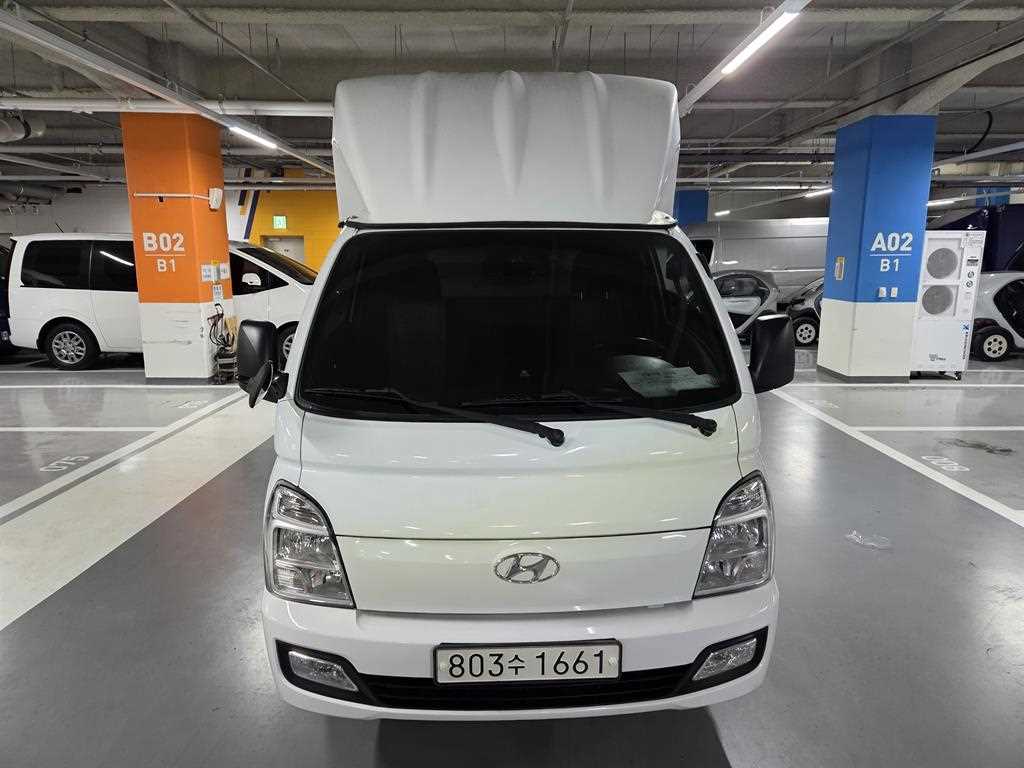 Hyundai Porter Electric Super Cab Smart 3