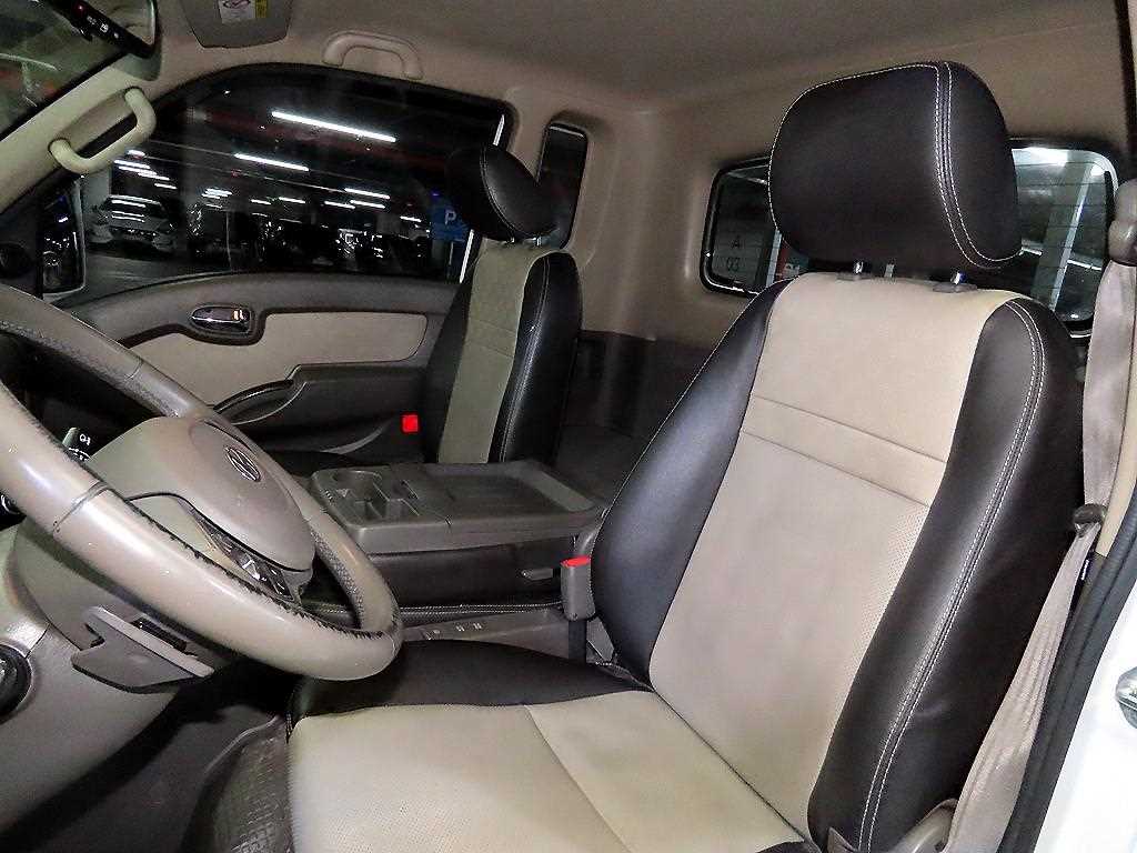 Hyundai Porter 1.0 Ton/ Super Cab/ Long Wheelbase 9