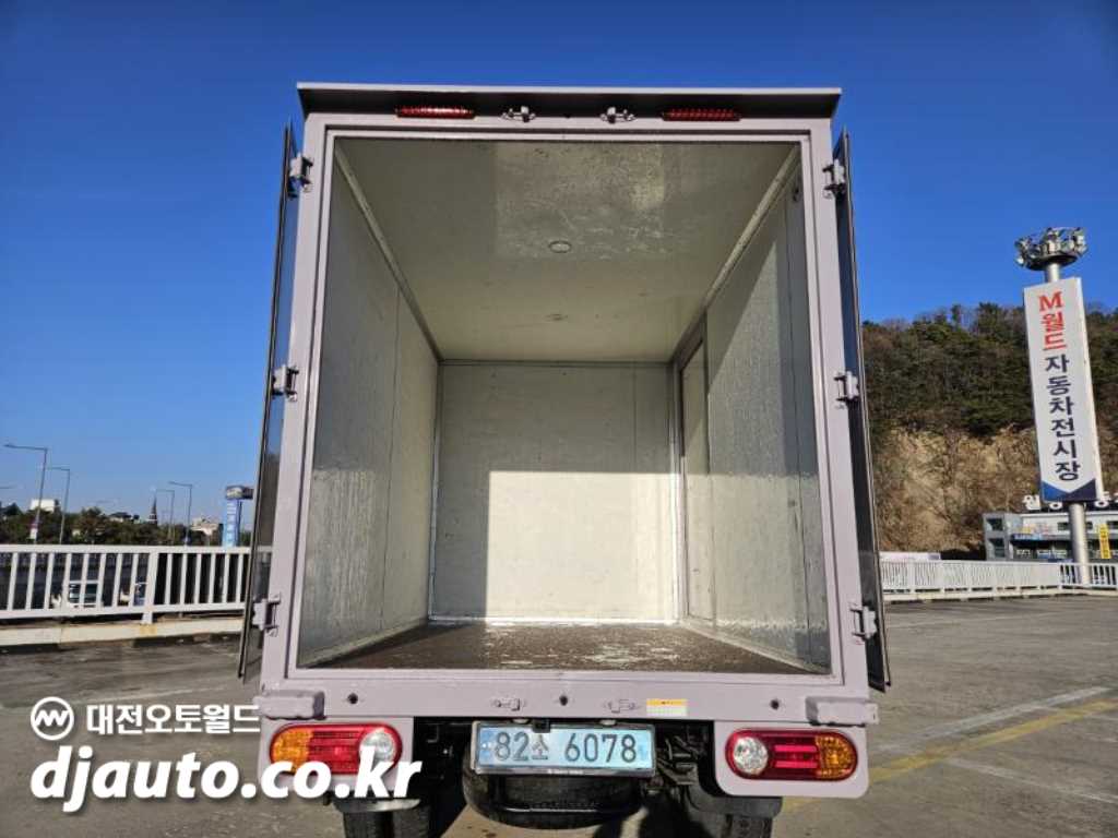 현대 포터2 1톤 표준탑 전기 - 중고 트럭 매물 이미지