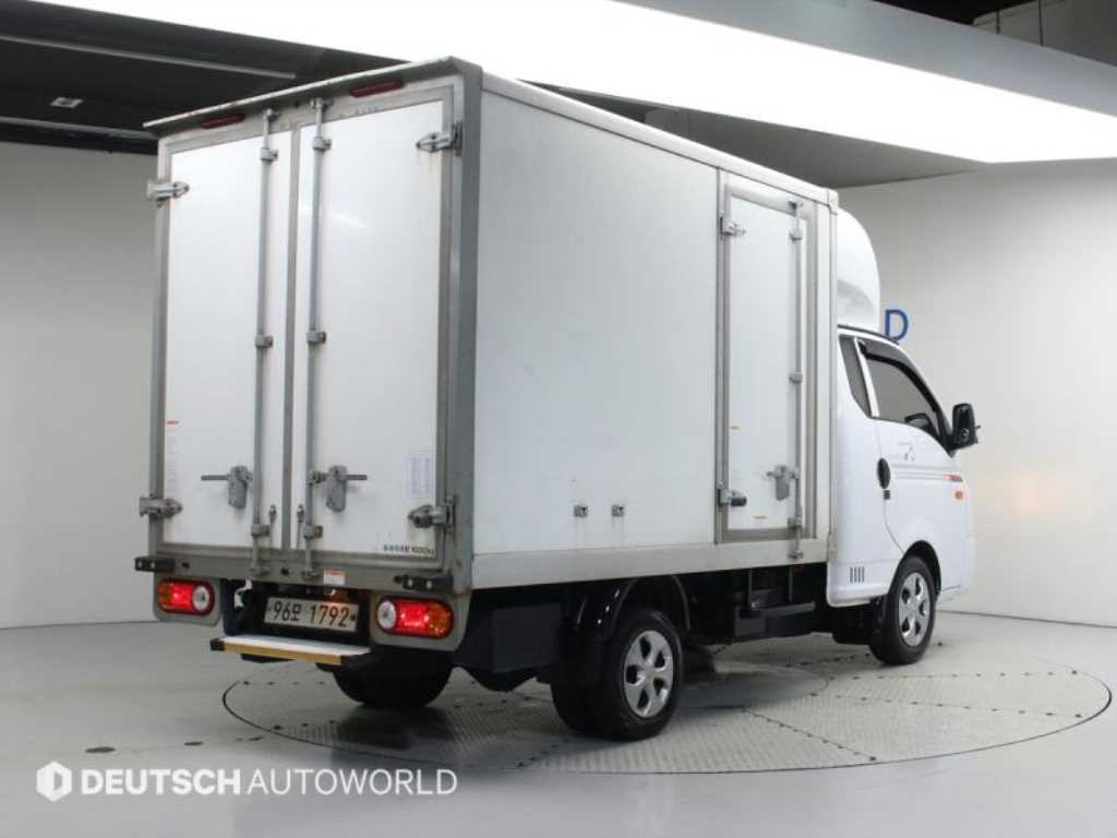 Hyundai Porter High Top 3