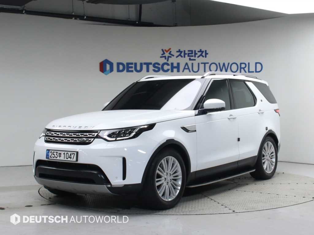 디스커버리5 3.0 TD6 HSE 럭셔리 2018년식