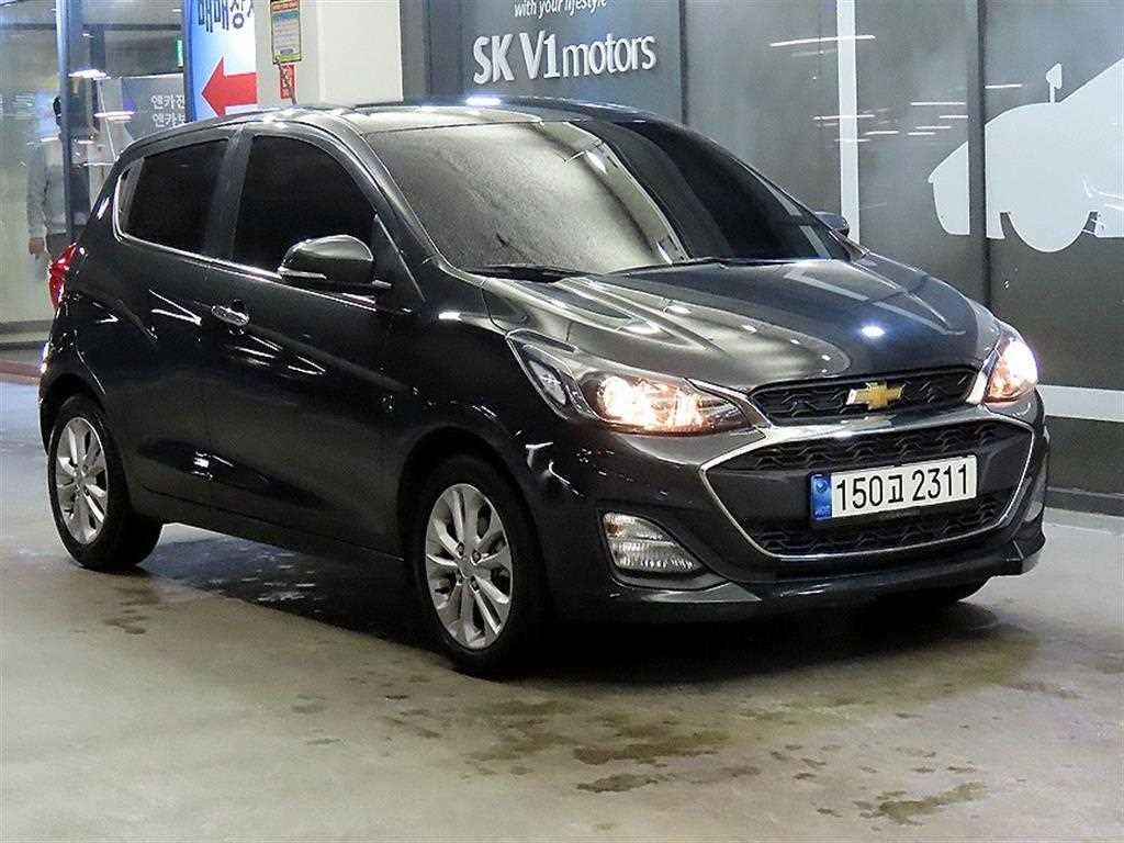 Chevrolet Spark Premier 2