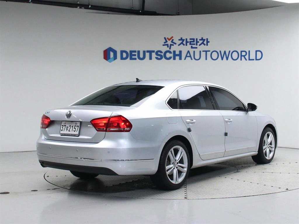 폭스바겐 파사트 2.0 TDI 사진 2/20