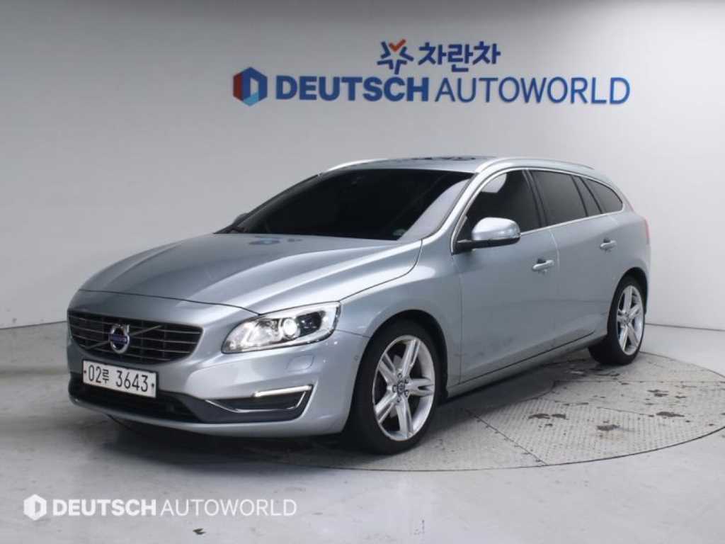 V60 2.0 D4 섬멈 2018년식