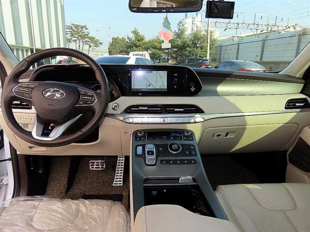 Hyundai Palisade Diesel 2.2 2WD Calligraphy 8