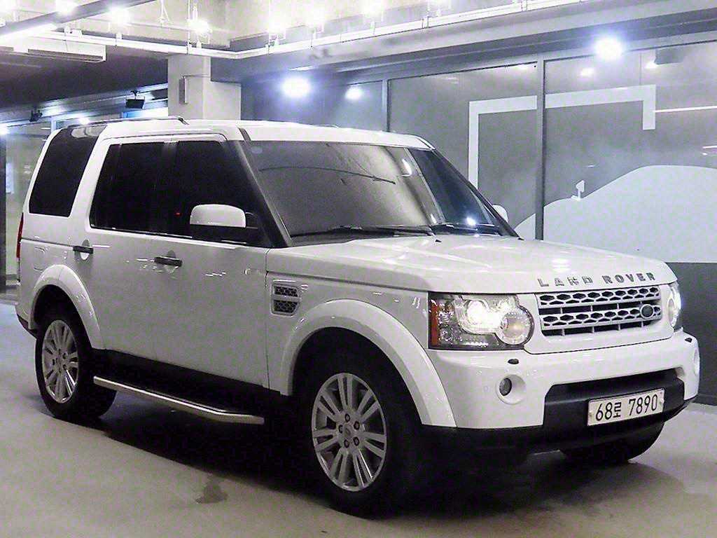 디스커버리4 3.0 SDV6 SE 2012년식