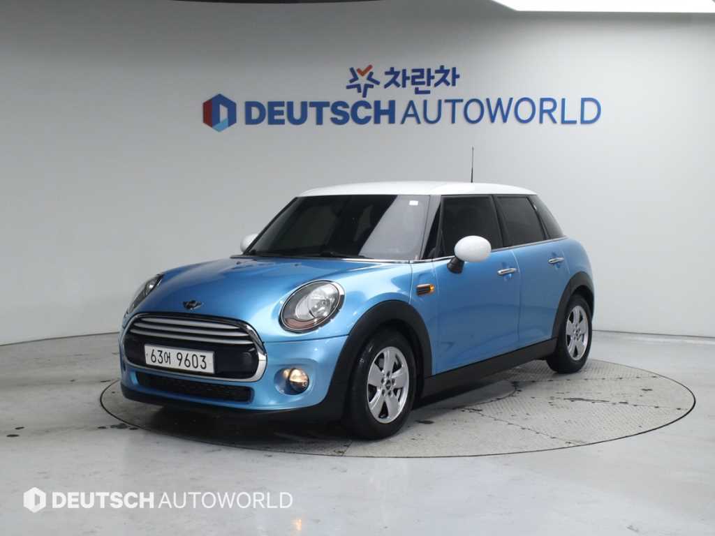 쿠퍼 D 5도어 기본형 2015년식