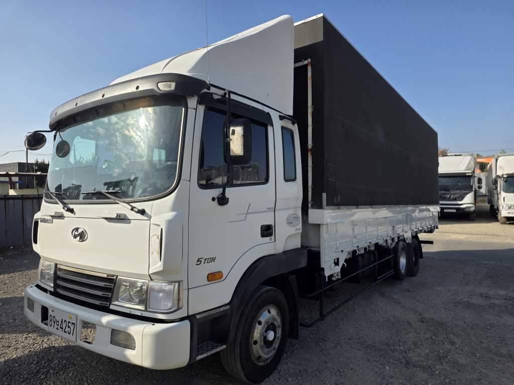 현대 메가트럭 7.5톤 수동 - 중고 트럭 매물 이미지
