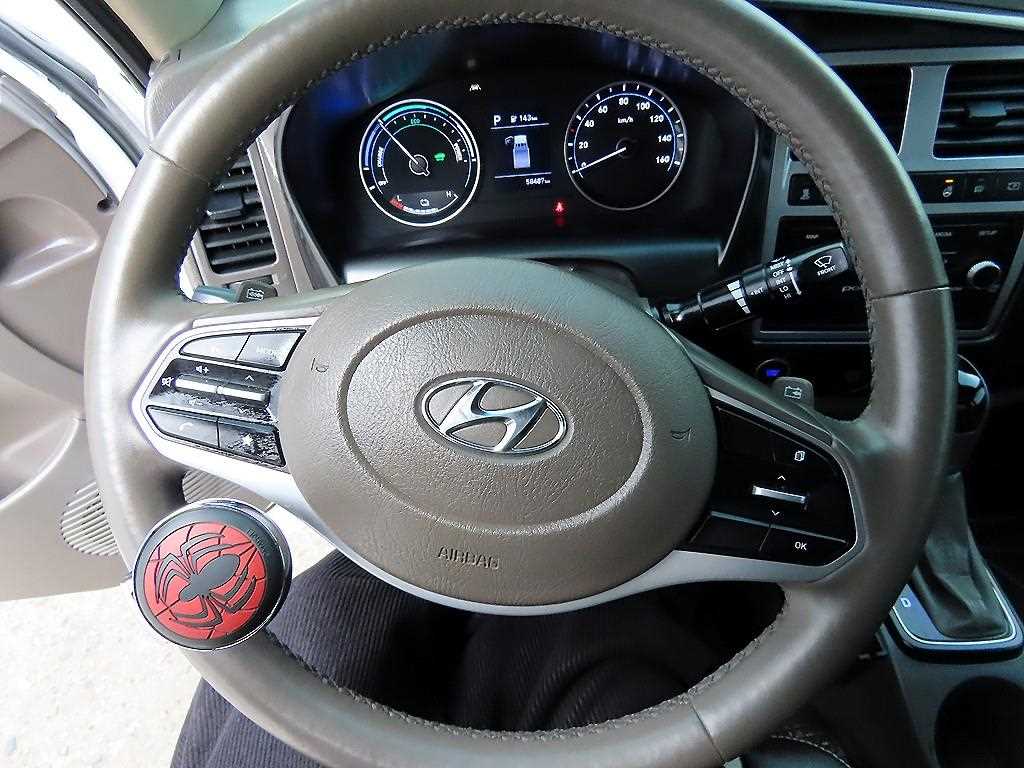 Hyundai Porter 1.0 Ton/ Super Cab/ Long Wheelbase 10