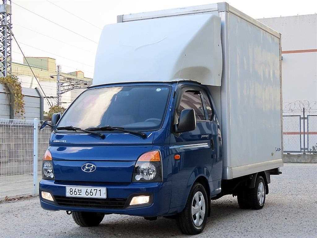 Hyundai Porter Super Cab/ Long Wheelbase CRDi 3