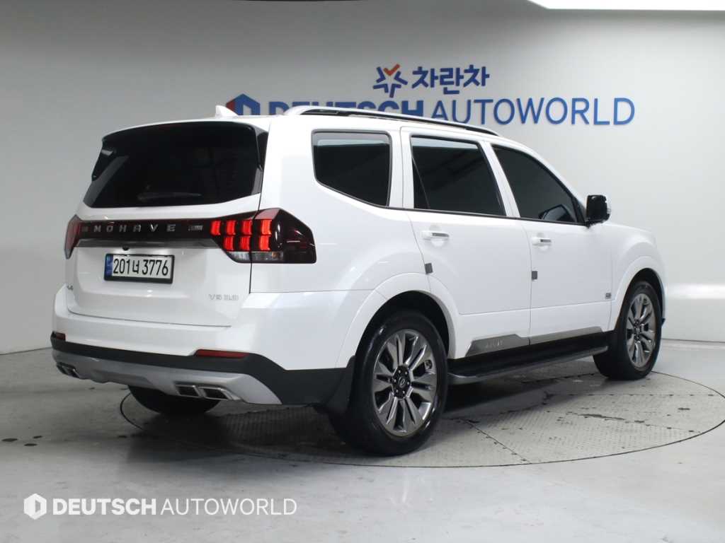기아 모하비 4WD 마스터즈 5인승 사진 2/20
