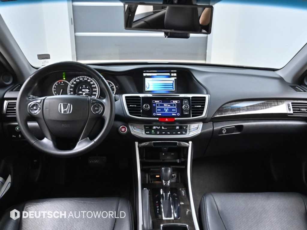 Honda Accord 2.4 EX-L 8