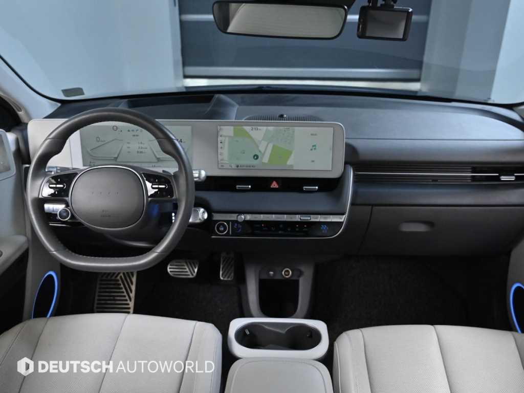 Hyundai IONIQ Long Range Prestige 8