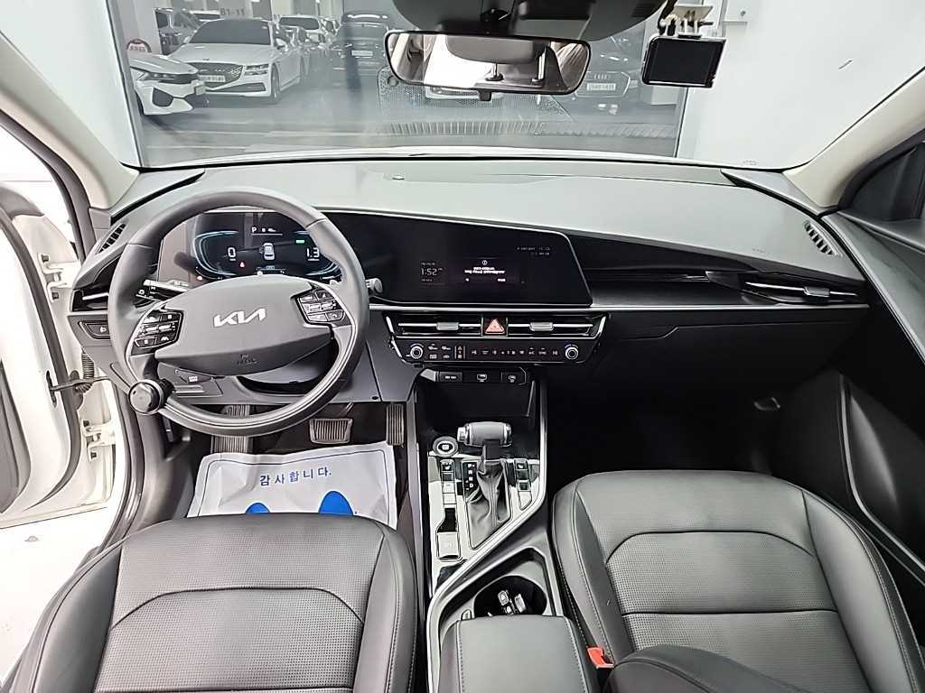 Kia Niro Trendy 8