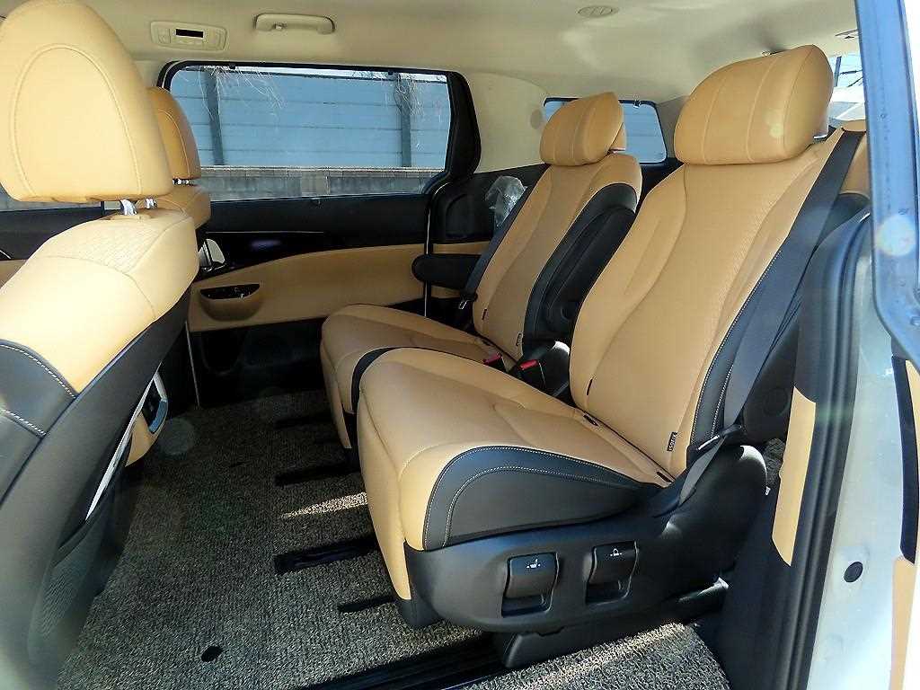 Kia Carnival Diesel Signature 7