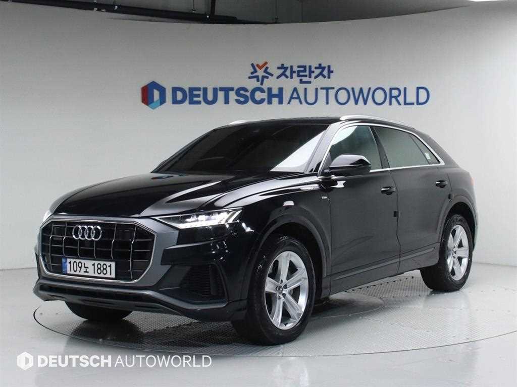 아우디 Q8 45 TDI 콰트로 프리미엄 사진 2/20