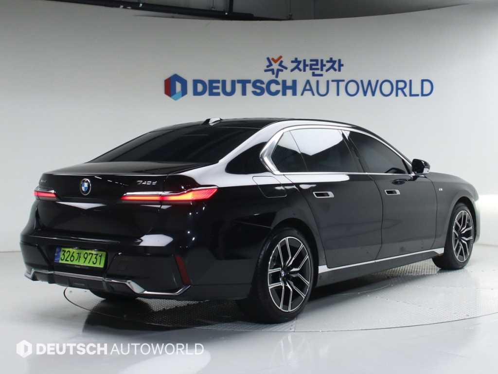 BMW 7시리즈 740d xDrive M 스포츠 사진 2/20