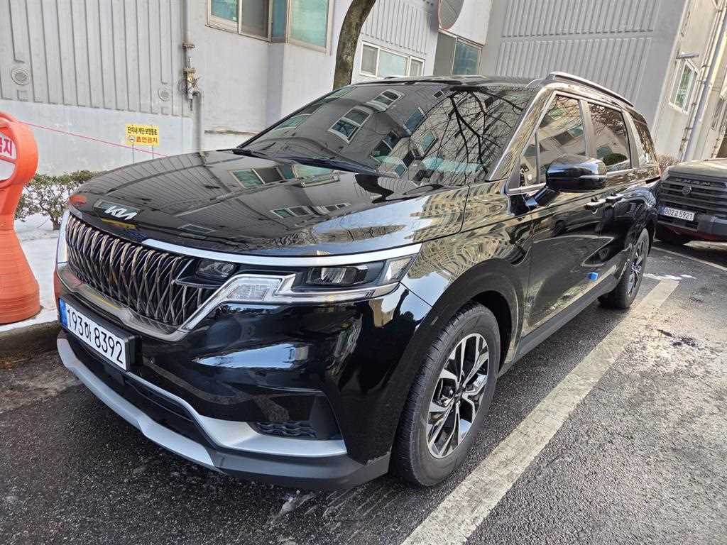 Kia Carnival Diesel Prestige 3