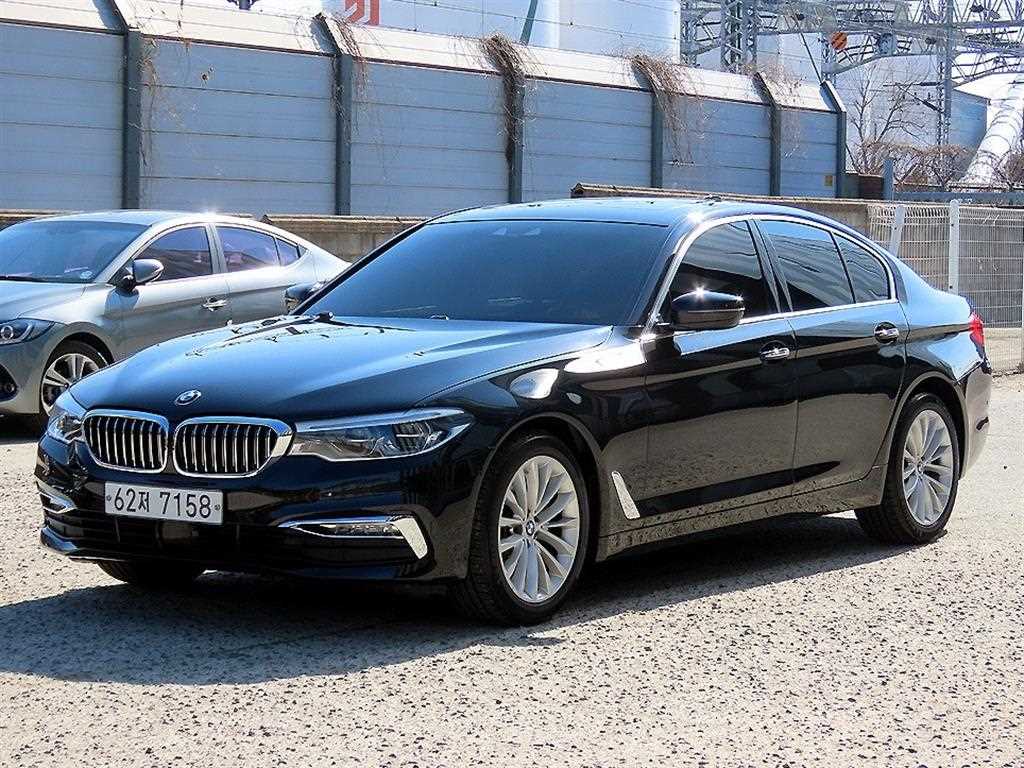 BMW 5시리즈 520d 럭셔리 스페셜 에디션 사진 2/20