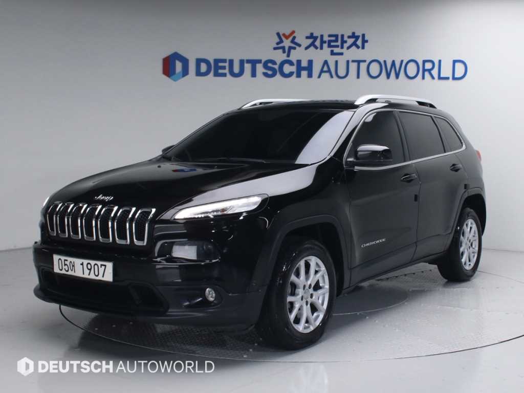 체로키(KL) 2.4 론지튜드 AWD 2017년식