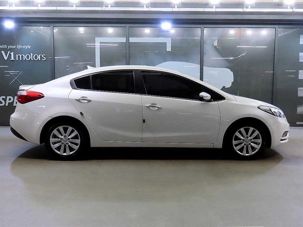 Kia K3 1.6 GDI Prestige 4
