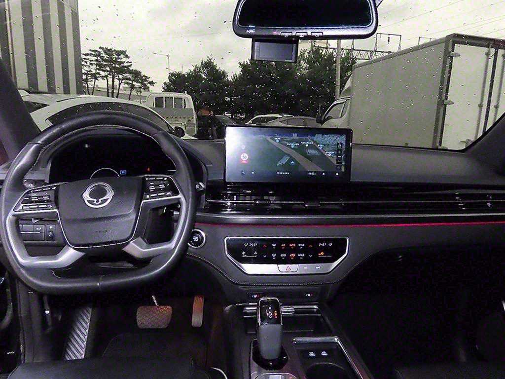 KG Mobility (Ssangyong) Rexton 4WD Diesel 2.2 Noblesse 8