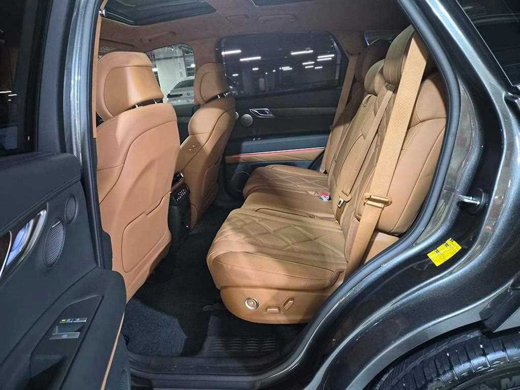 Genesis GV80 Gasoline 2.5T AWD 8