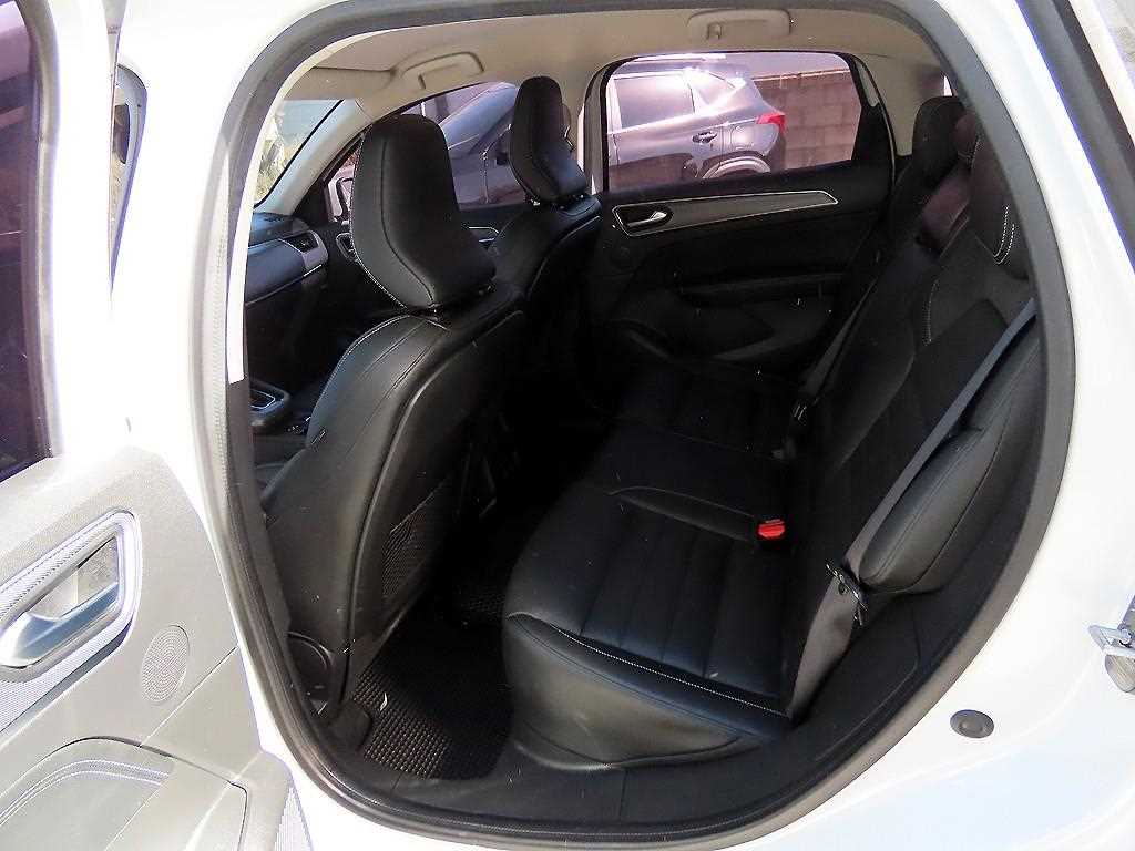 Renault XM3 1.3 TCe RE Signature 7