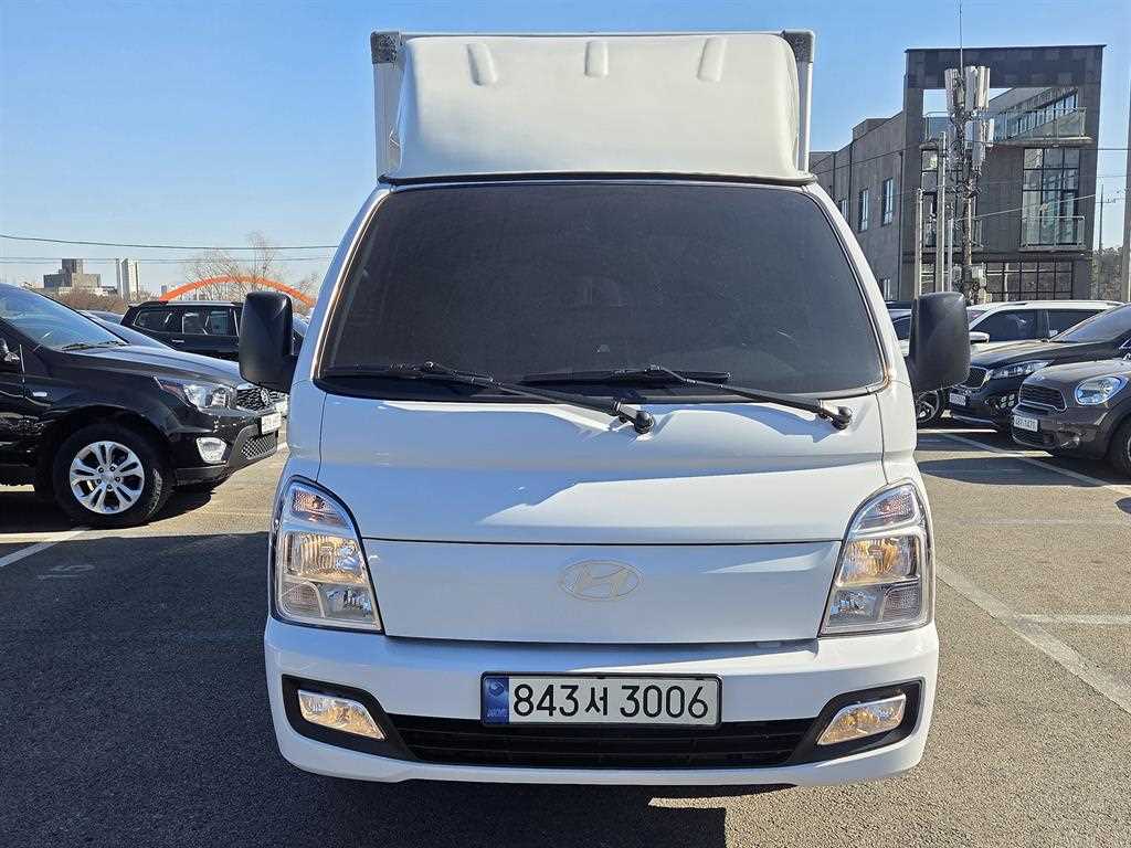 Hyundai Porter Super Cab/ Long Wheelbase Smart 4