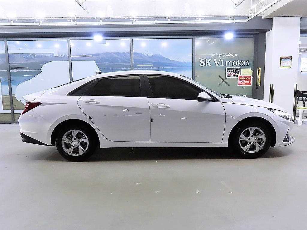 Hyundai Avante 1.6 Modern 4