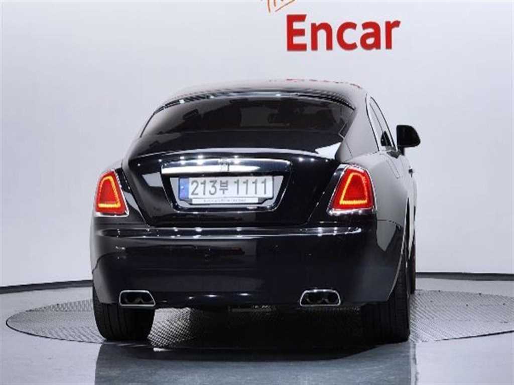 Rolls Royce Wraith 6.6 5