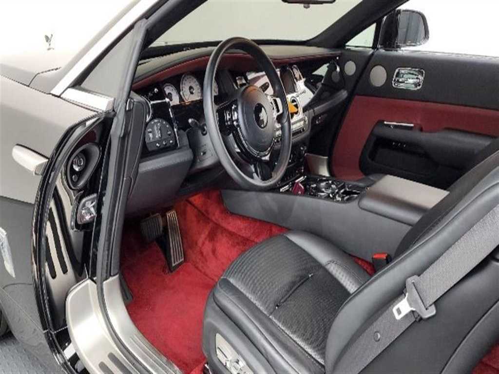 Rolls Royce Wraith 6.6 9