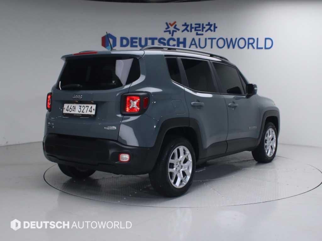 지프 레니게이드 2.0 디젤 론지튜드 AWD 사진 2/20
