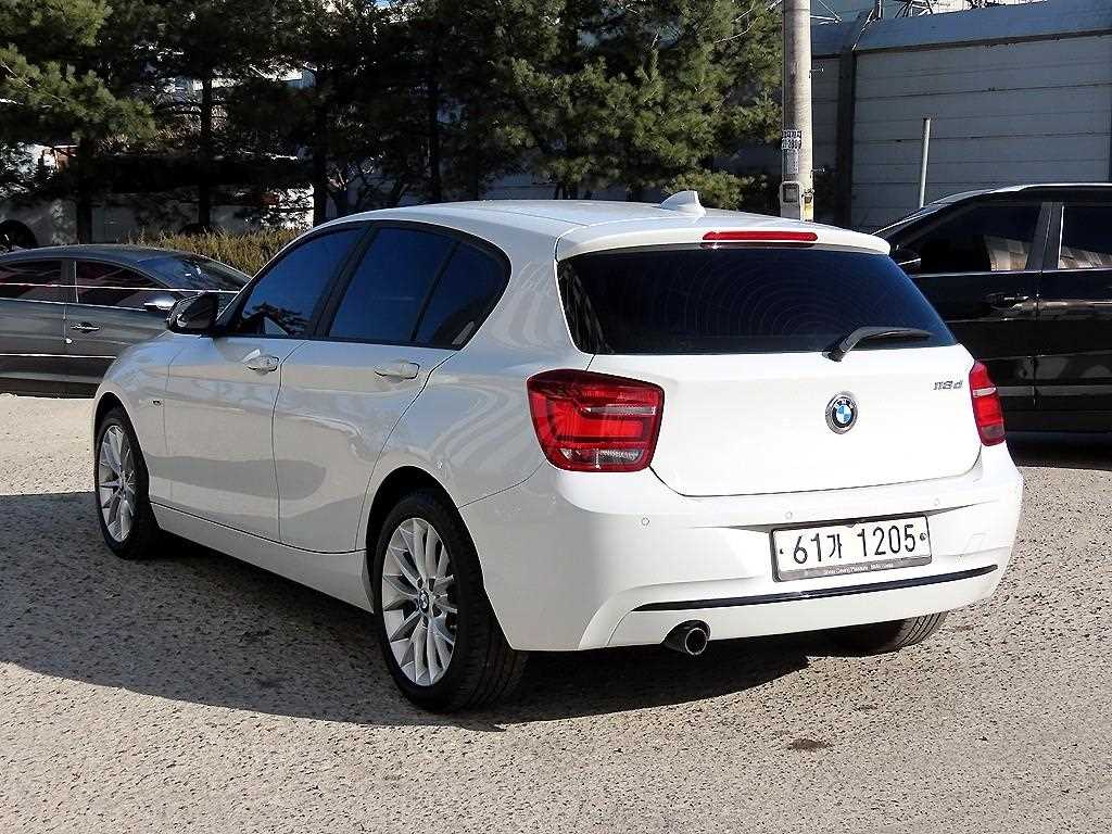 BMW 1 Series 118d Sport 4