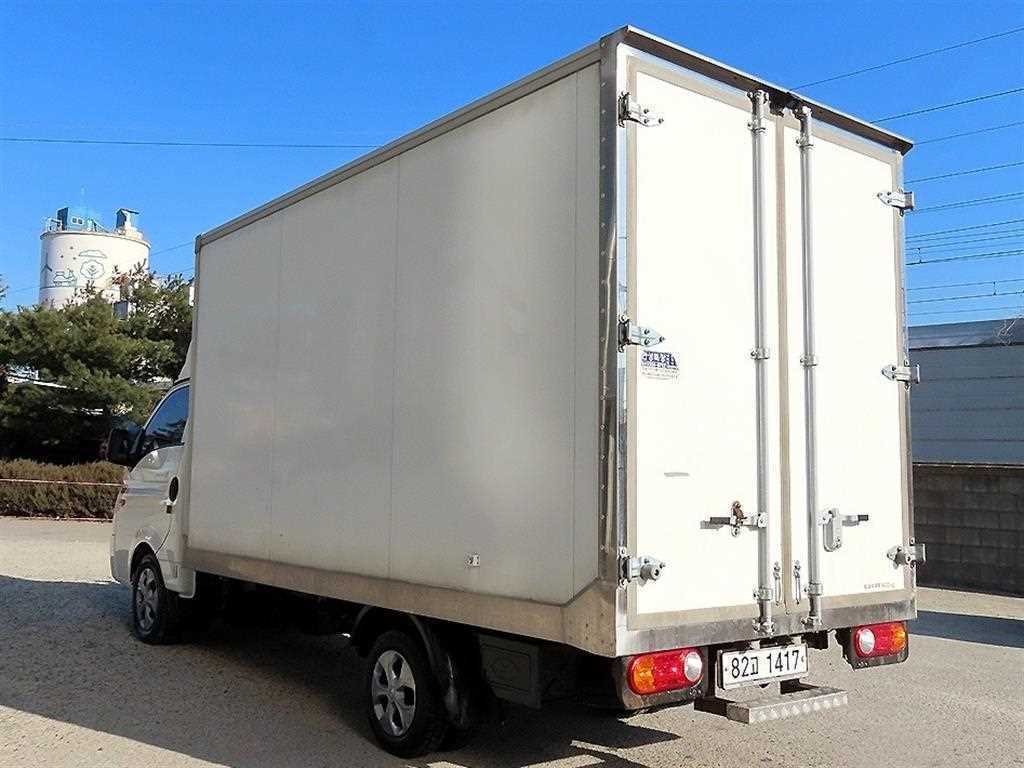 Hyundai Porter Standard Cab/ Long Wheelbase CRDi 4