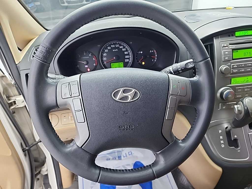 Hyundai Starex Wagon HVX VIP Pack 10