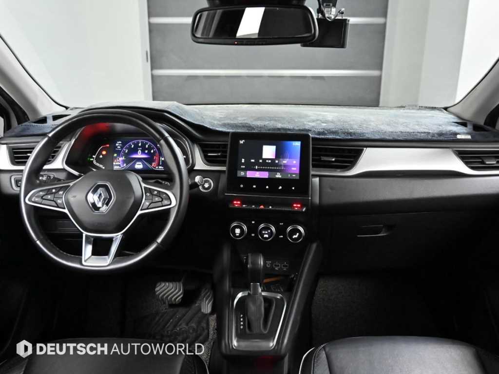 Renault Captur 1.3 TCe Intense 8