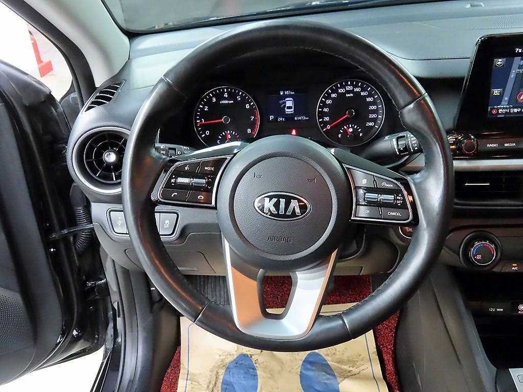 Kia K3 1.6 Prestige 10