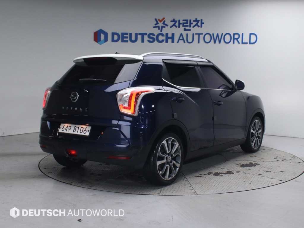 KGM 티볼리 가솔린 2WD 1.6 LX 최고급형 사진 2/20