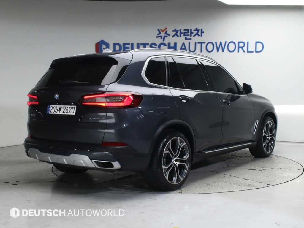 BMW X5 xDrive 40i xLine 사진 2/20