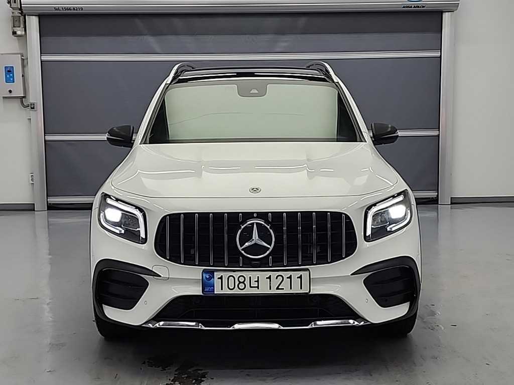 Mercedes-Benz GLB-Class GLB250 4MATIC 3