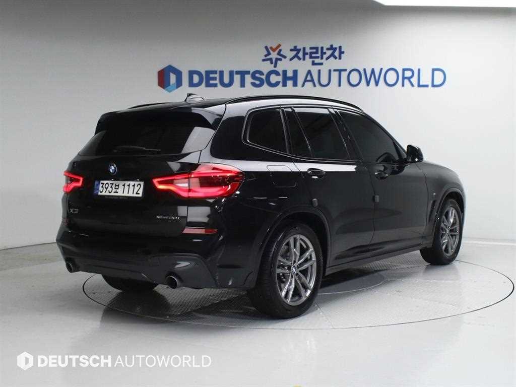 BMW X3 xDrive 20i M 스포츠 사진 2/20