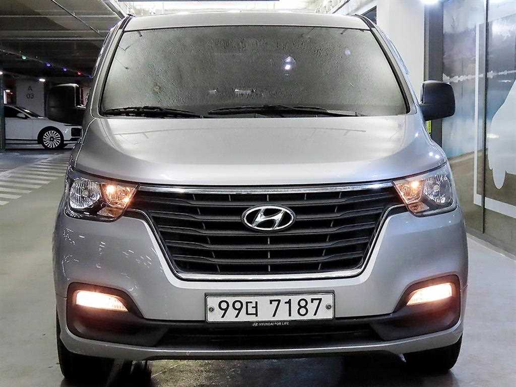 현대 스타렉스 2WD 캠핑카 사진 2/20